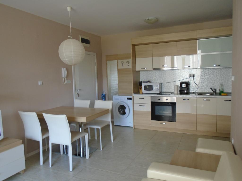 Nedev'S Apartments In Kavatsi Area Созополь Екстер'єр фото